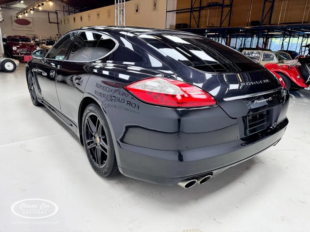 2010 Porsche Panamera - Thumbnail 4
