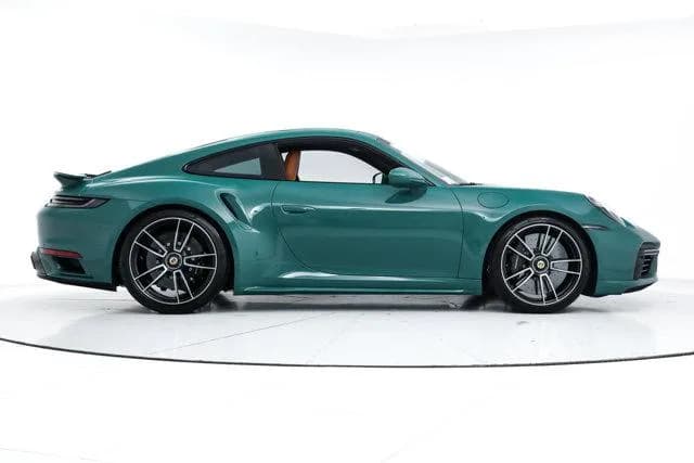 2023 Porsche 911 - Thumbnail 6