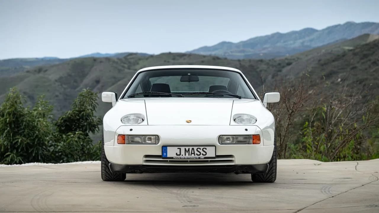 1987 Porsche 928 Clubsport Prototype ex-Jochen Mass - Thumbnail 4