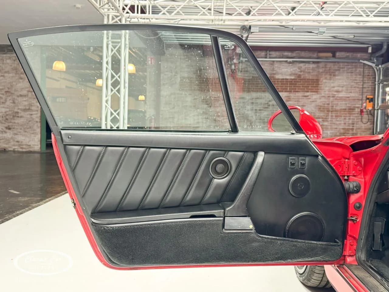1989 Porsche 911 - Thumbnail 8