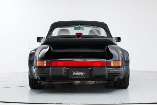 1989 Porsche 911 - Thumbnail 4