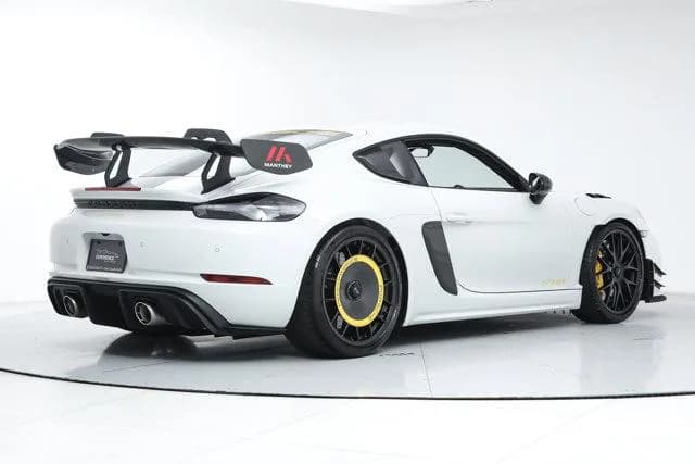 2025 Porsche 718 Cayman - Thumbnail 5