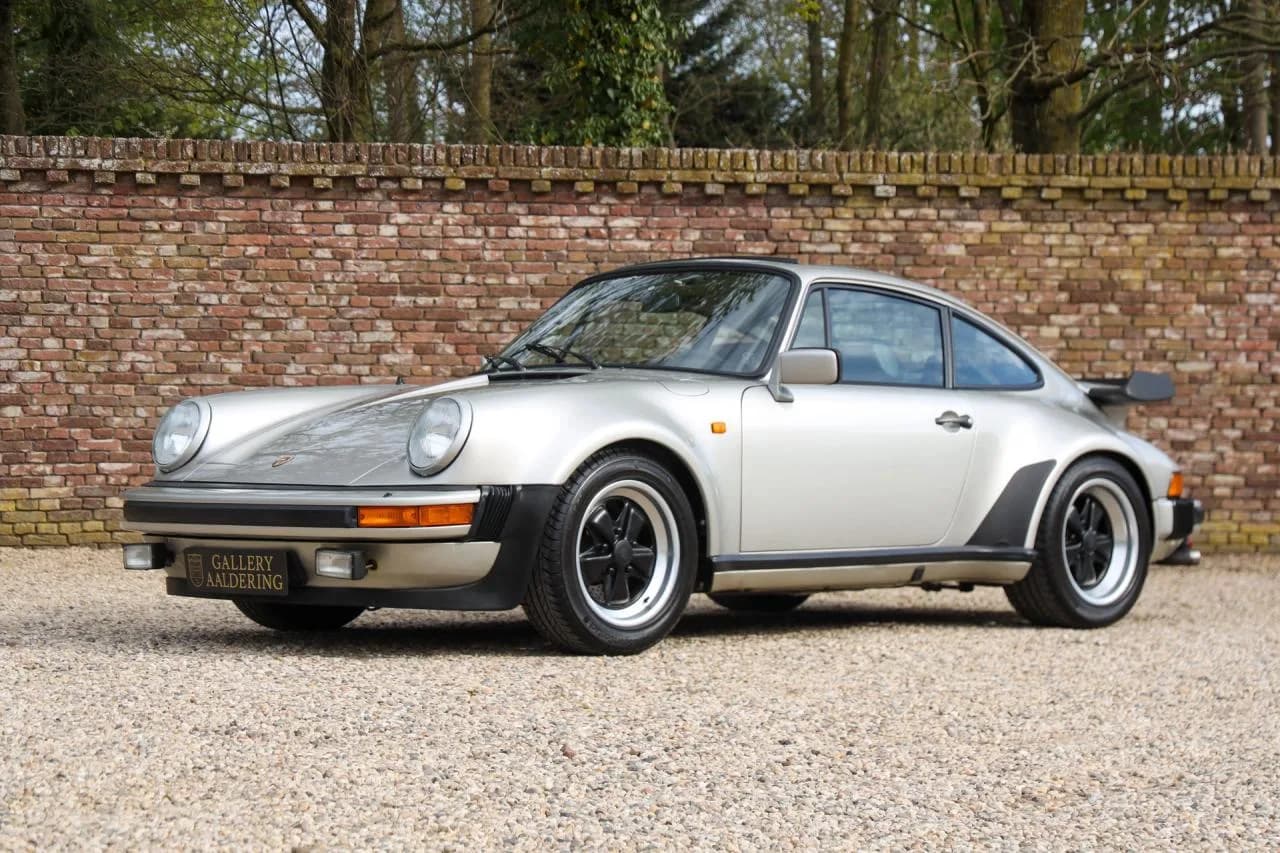 1983 Porsche 930 3.3 Turbo &ldquo;Equipped with Sonderwunsch options&rdquo; - Thumbnail 8