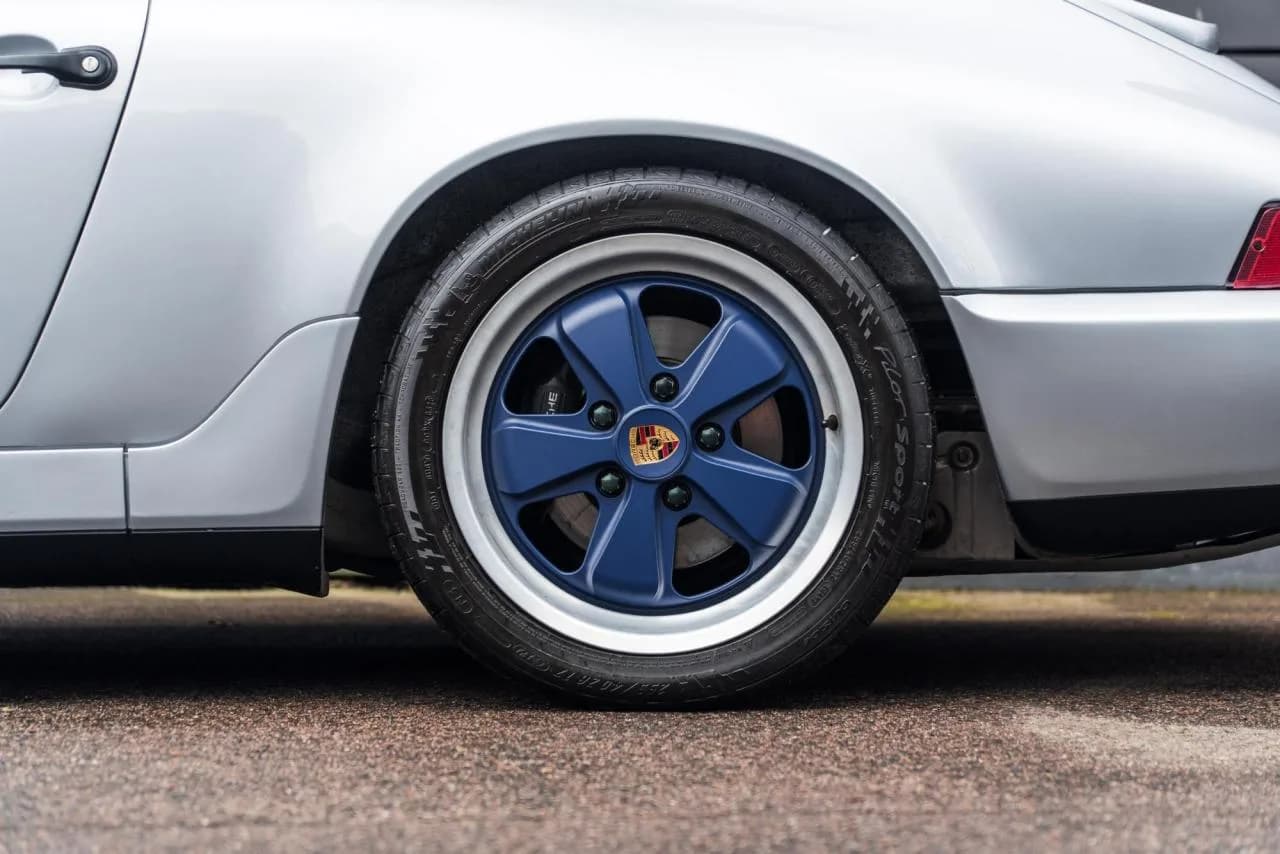 1990 Porsche 911 (964) Carrera 4 - Thumbnail 6