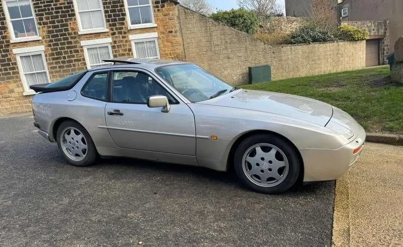 1989 Porsche 944