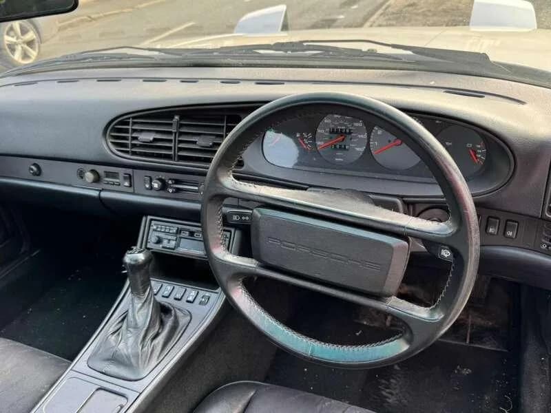 1989 Porsche 944 - Thumbnail 2