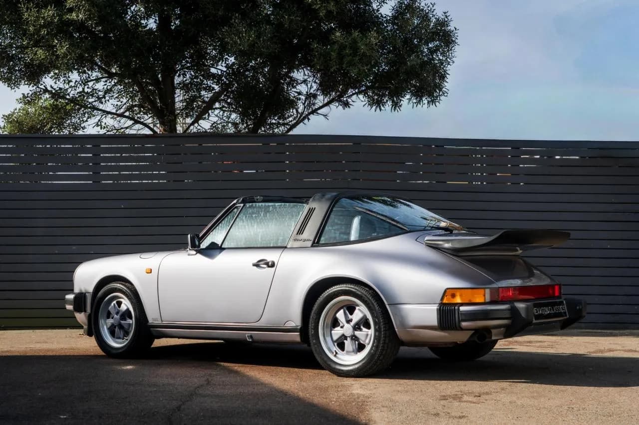 1988 Porsche 911 Targa Commemorative ED - Thumbnail 2