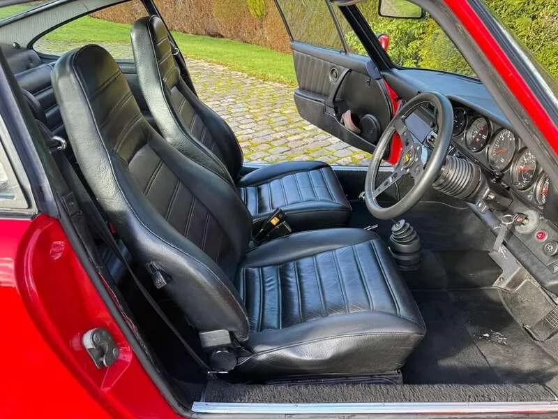 1982 Porsche 911 - Thumbnail 7