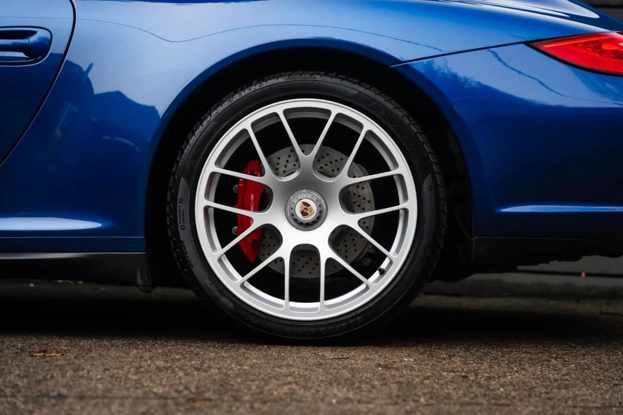 2011 Porsche 911 (997.2) CARRERA 4 GTS - Thumbnail 6