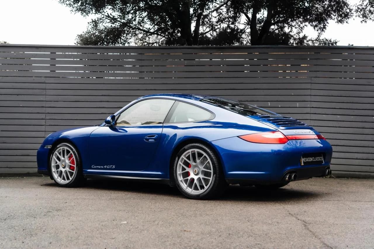 2011 Porsche 911 (997.2) CARRERA 4 GTS - Thumbnail 3