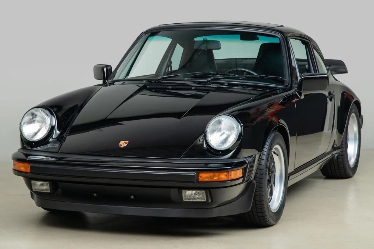 1987 Porsche 911 Carrera - Thumbnail 2