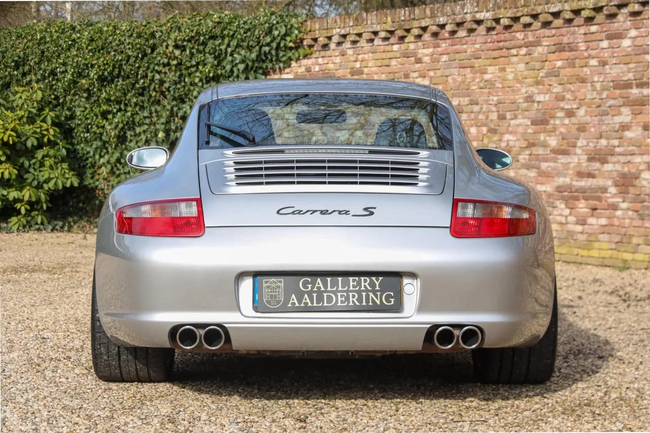 2004 Porsche 997 Carrera S 3.8 Coup&eacute; &ldquo;Six-speed manual gearbox&rdquo; - Thumbnail 6