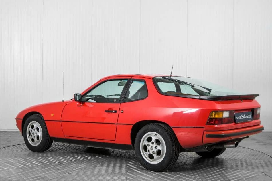 1986 Porsche 924S 2.5 - Thumbnail 6