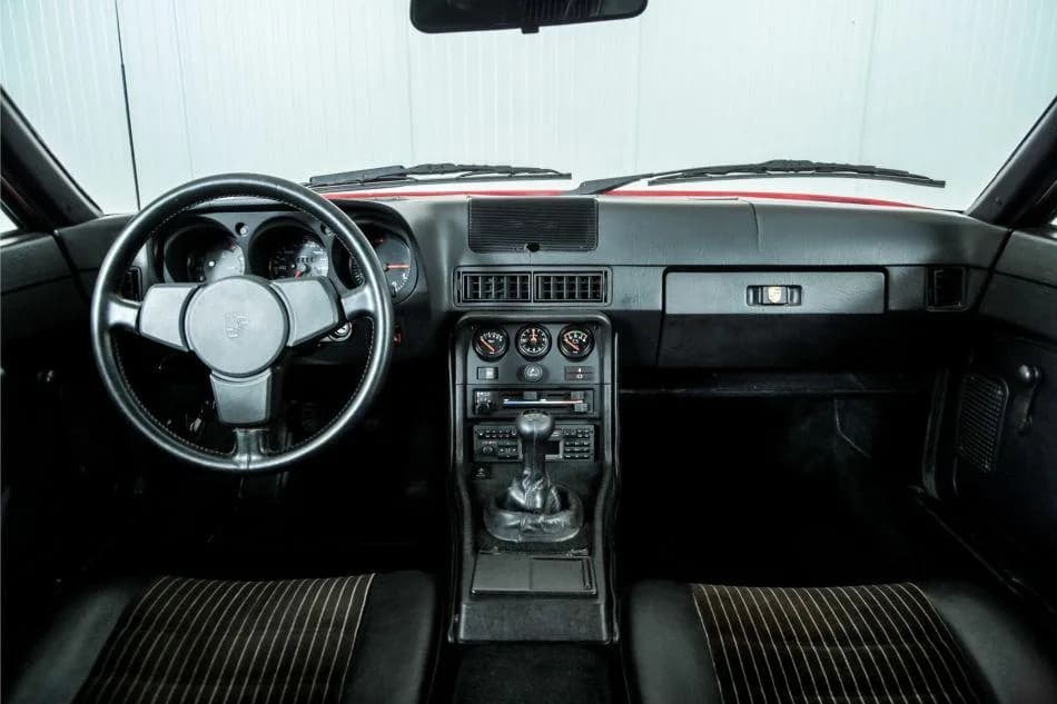 1986 Porsche 924S 2.5 - Thumbnail 7