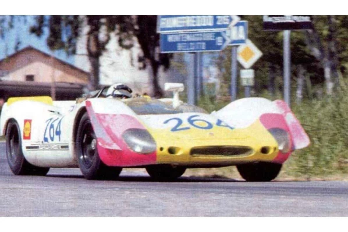 1969 Porsche 908/02 Spyder - Thumbnail 2