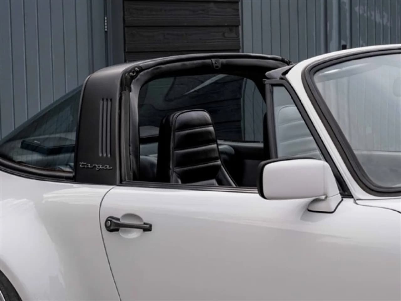 1984 Porsche 911 Carrera 3.2 Targa - Thumbnail 7