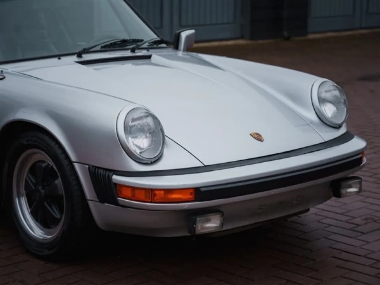 1979 Porsche 911 3.0 SC Coupe - Thumbnail 2