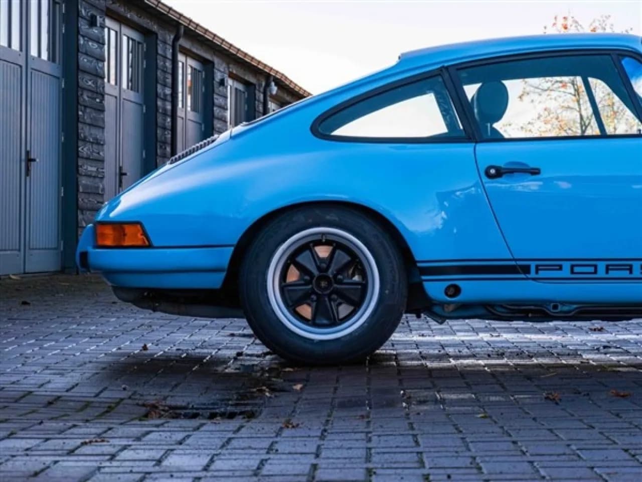 1971 Porsche 911 E Coupe - Thumbnail 4