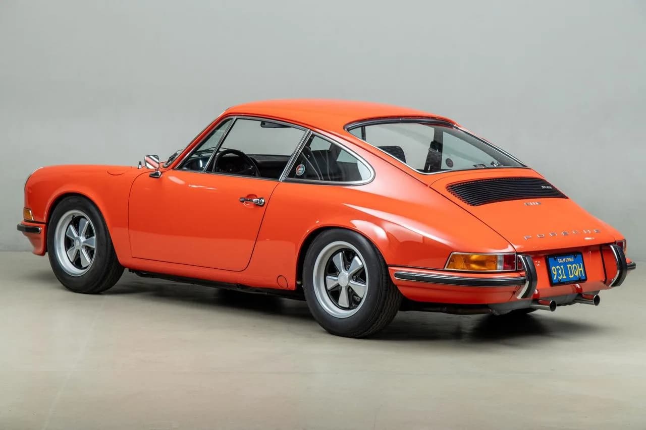 1972 Porsche 911E - Thumbnail 4