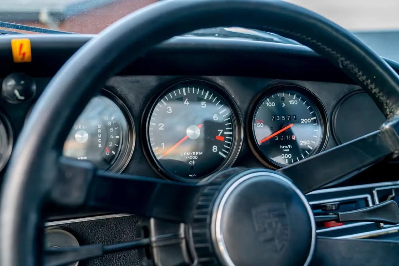 1973 Porsche 911 Carrera RS Lightweight - Thumbnail 2