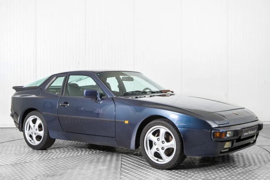 1987 Porsche 944 - Thumbnail 5