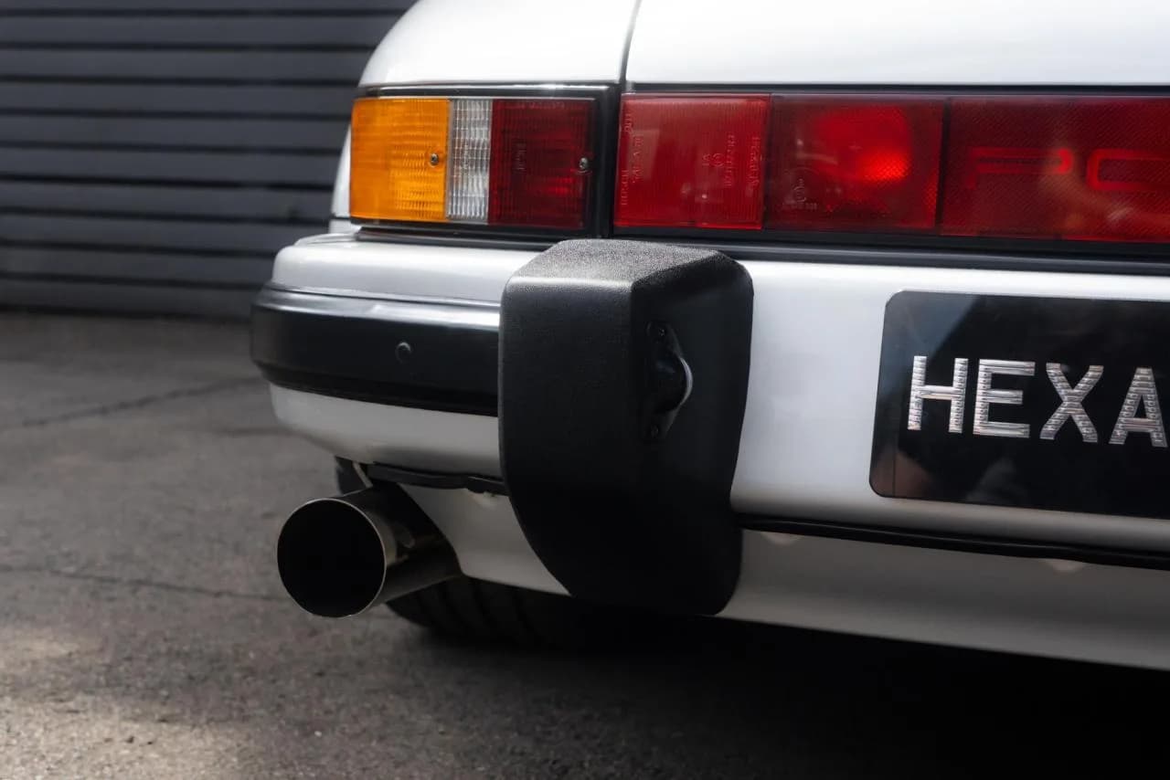 1989 Porsche 911 3.2 CARRERA SPEEDSTER - Thumbnail 3