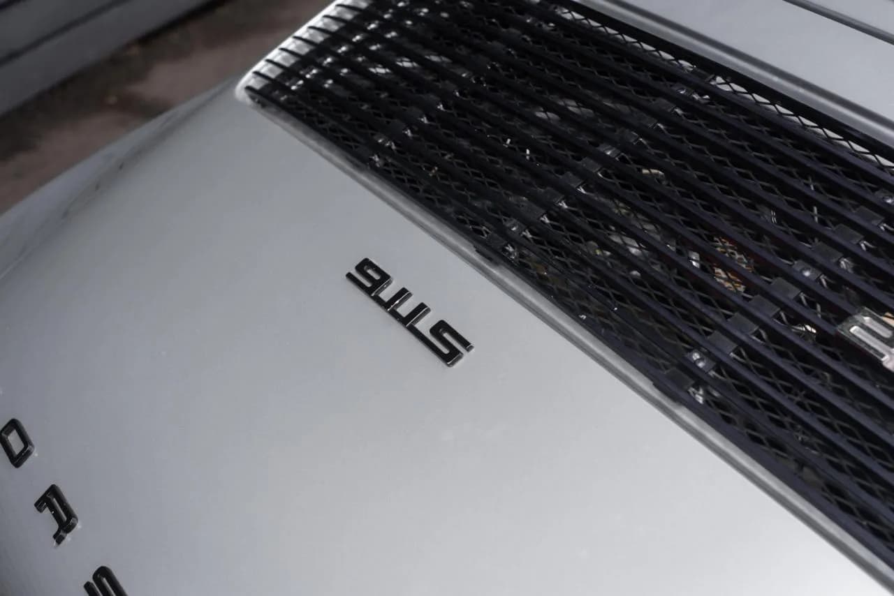 1973 Porsche 911 2.4S TARGA - Thumbnail 7