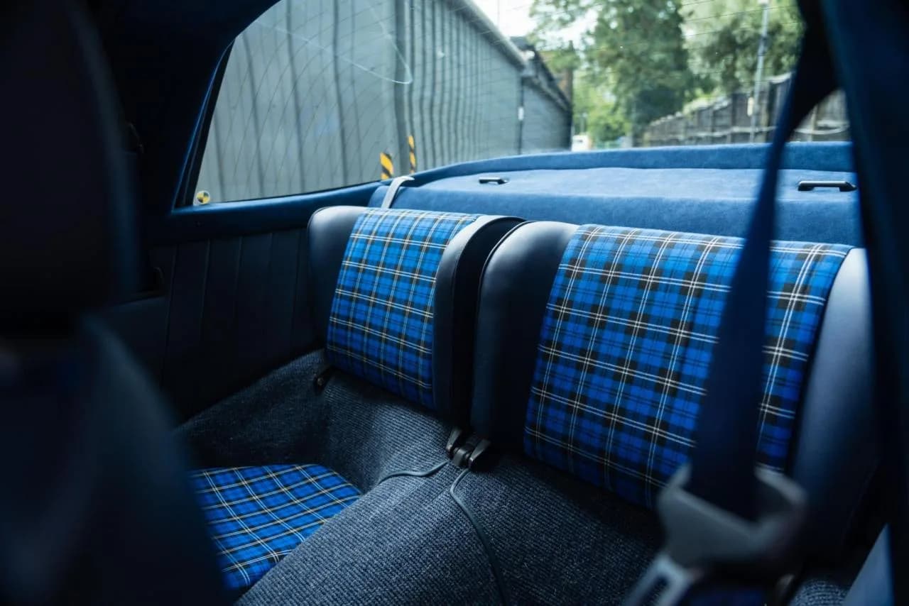 1973 Porsche 911 2.4S TARGA - Thumbnail 8