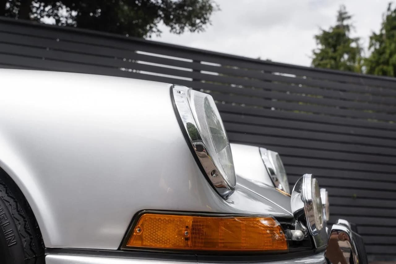 1973 Porsche 911 2.4S TARGA - Thumbnail 3