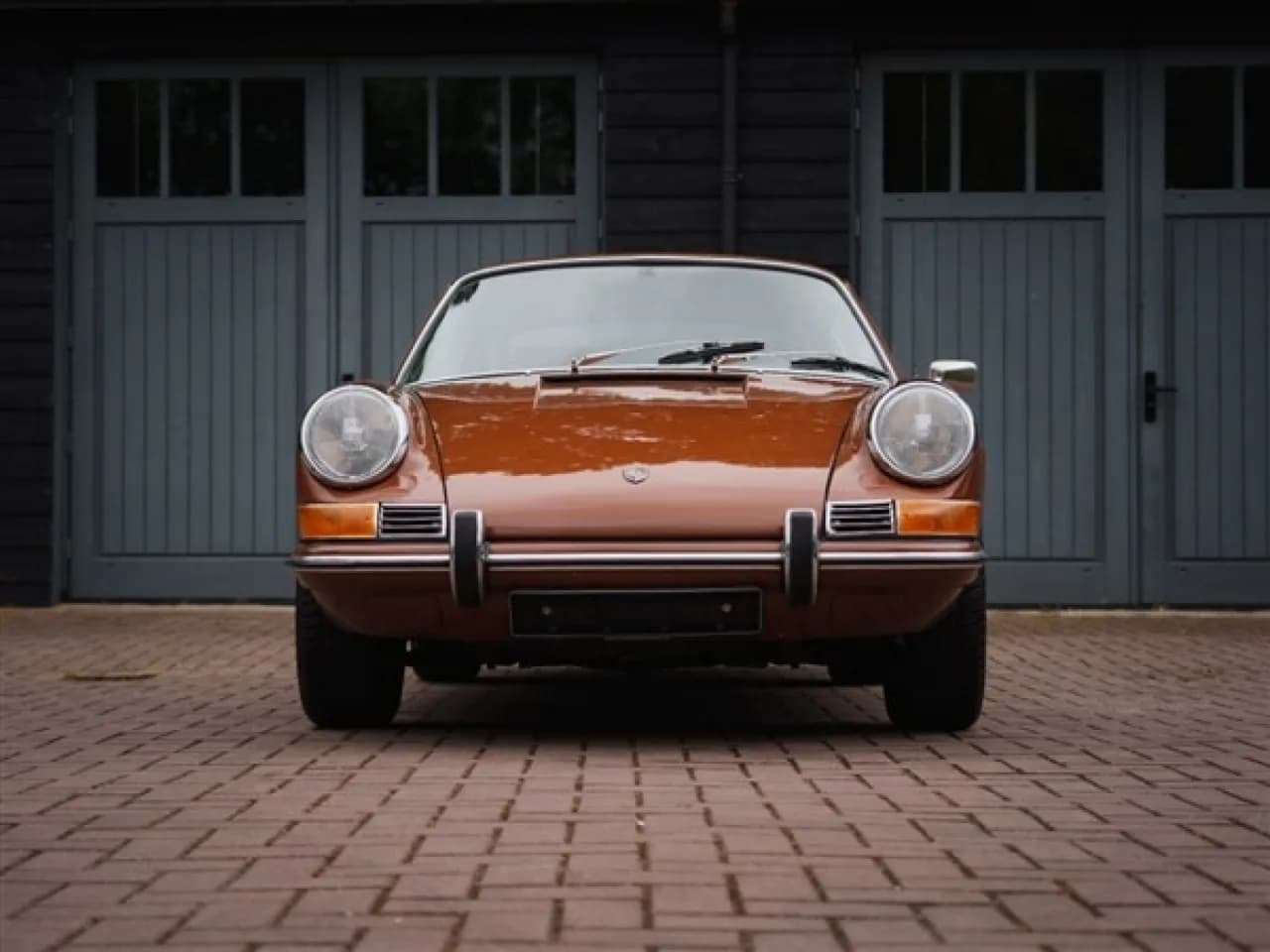 1972 Porsche 911 T - Thumbnail 4