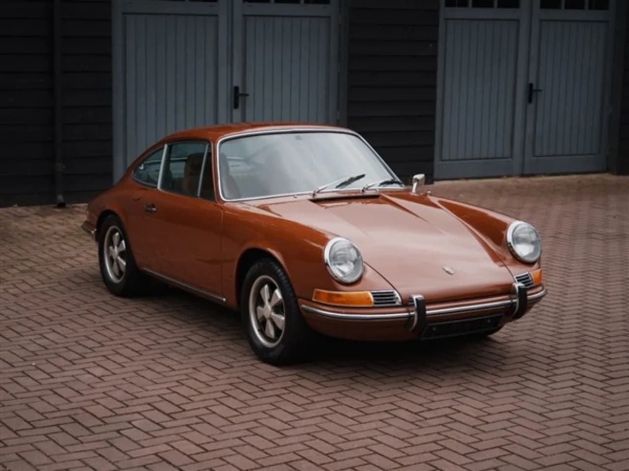 1972 Porsche 911 T - Thumbnail 5