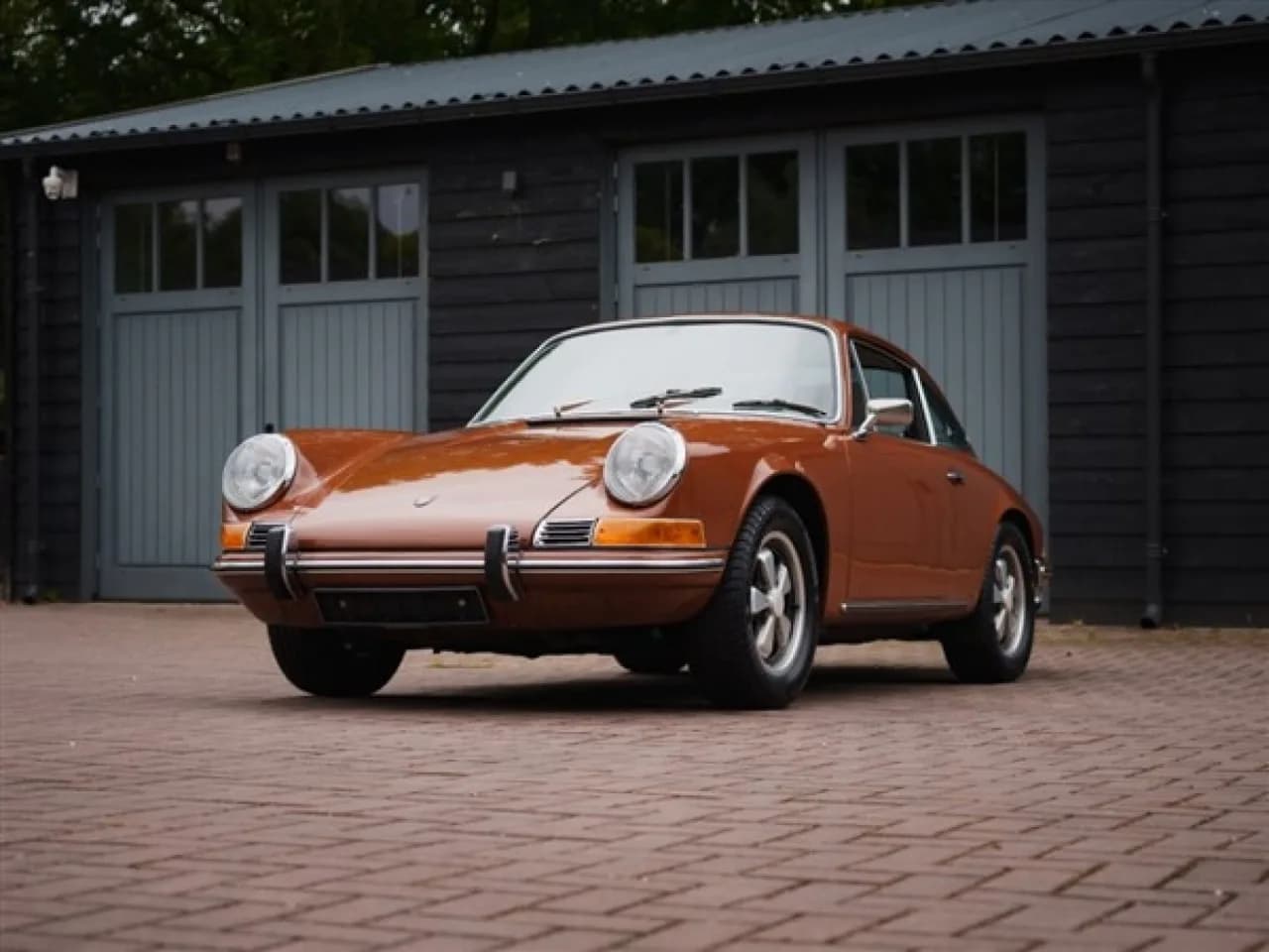 1972 Porsche 911 T - Thumbnail 2