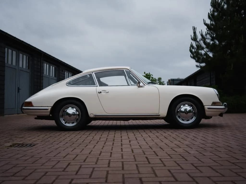 1966 Porsche 912 - Thumbnail 8