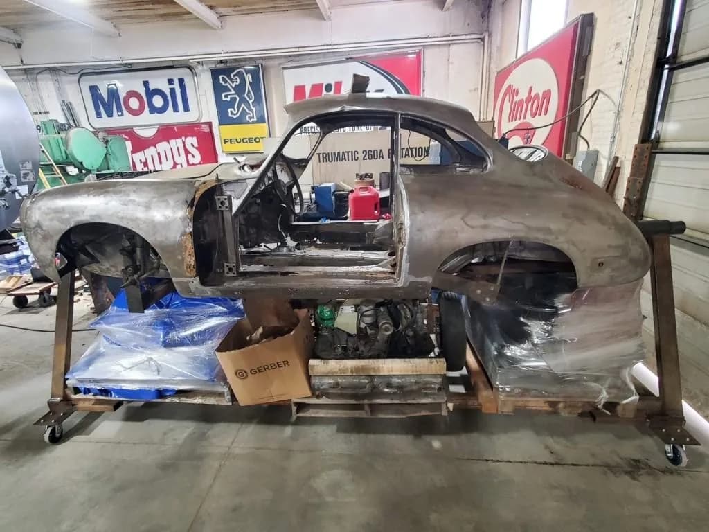 1965 Porsche 911 - Thumbnail 4