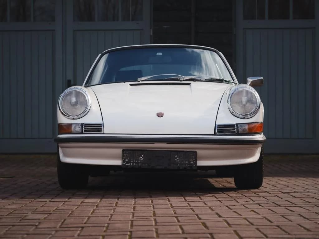 1970 Porsche 911 - Thumbnail 3