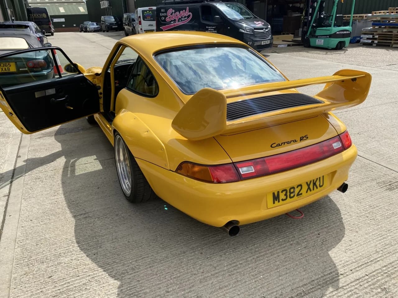 1995 Porsche 993 RS - Thumbnail 2