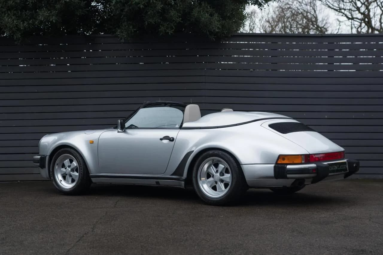 1989 Porsche 911 3.2 Speedster - Thumbnail 2