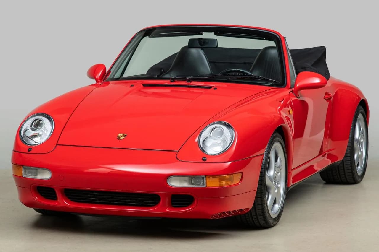 1998 Porsche 911 Carrera S Cabriolet - Thumbnail 2
