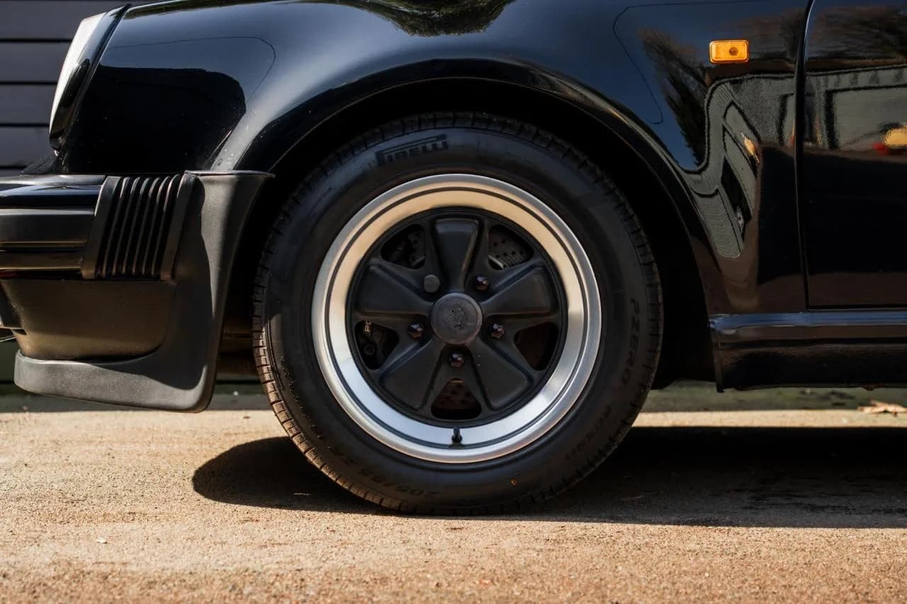1987 Porsche 911 SSE Cabriolet - Thumbnail 8