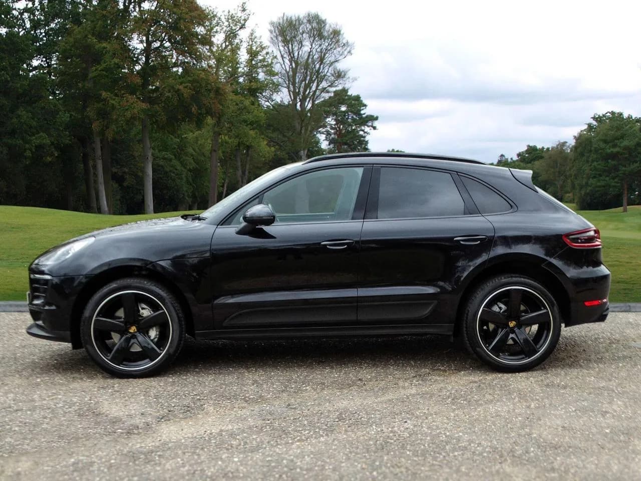 2018 Porsche 3.0 TD V6 S SUV 5dr Diesel PDK 4WD Euro 6 (s/s) (258 ps) - Thumbnail 4