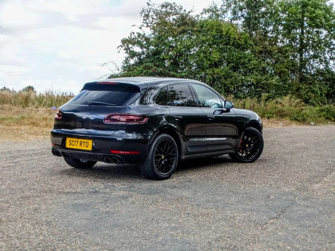 2017 Porsche 3.0T V6 GTS PDK 4WD Euro 6 (s/s) 5dr - Thumbnail 4