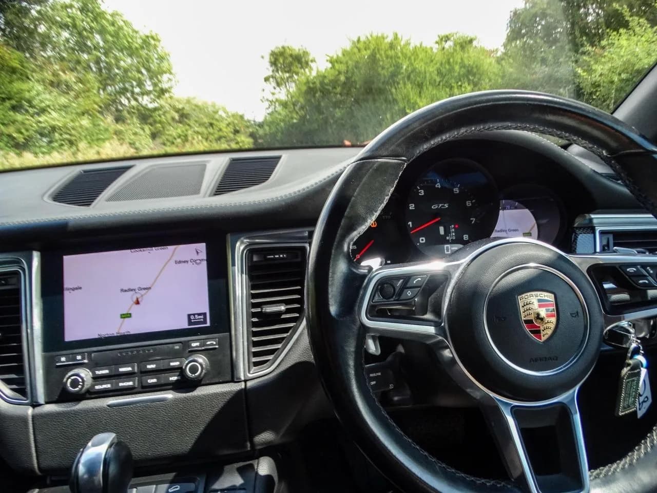 2017 Porsche 3.0T V6 GTS PDK 4WD Euro 6 (s/s) 5dr - Thumbnail 8