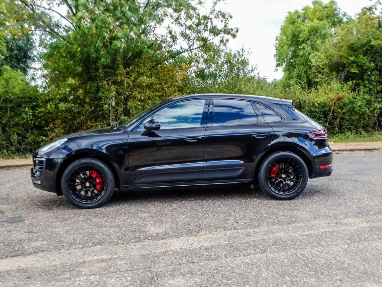 2017 Porsche 3.0T V6 GTS PDK 4WD Euro 6 (s/s) 5dr - Thumbnail 2