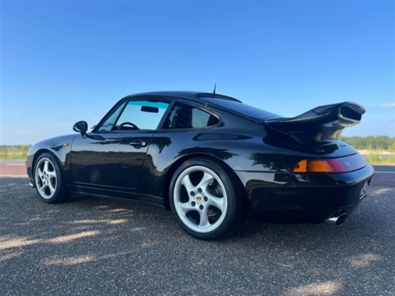 1995 Porsche 911 Carrera Coupé - Thumbnail 8