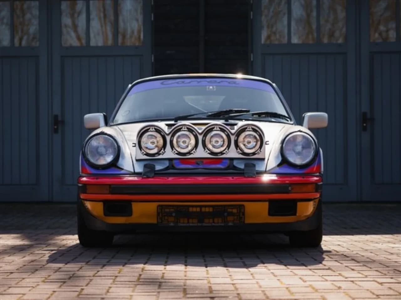 1985 Porsche 911 Carrera 3.2 Coupé - Thumbnail 4