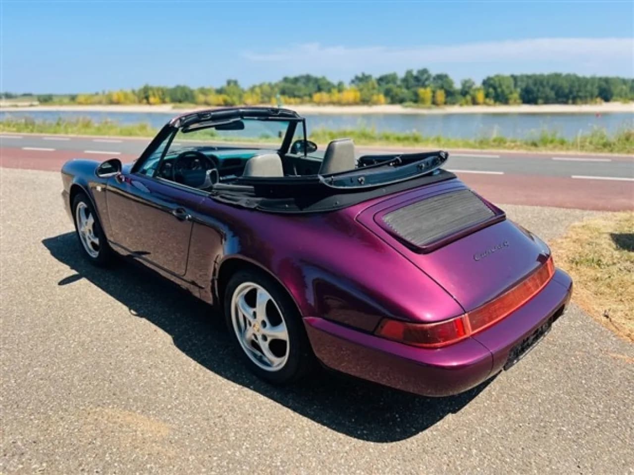 1992 Porsche 964 Carrera 4 Cabriolet - Thumbnail 8