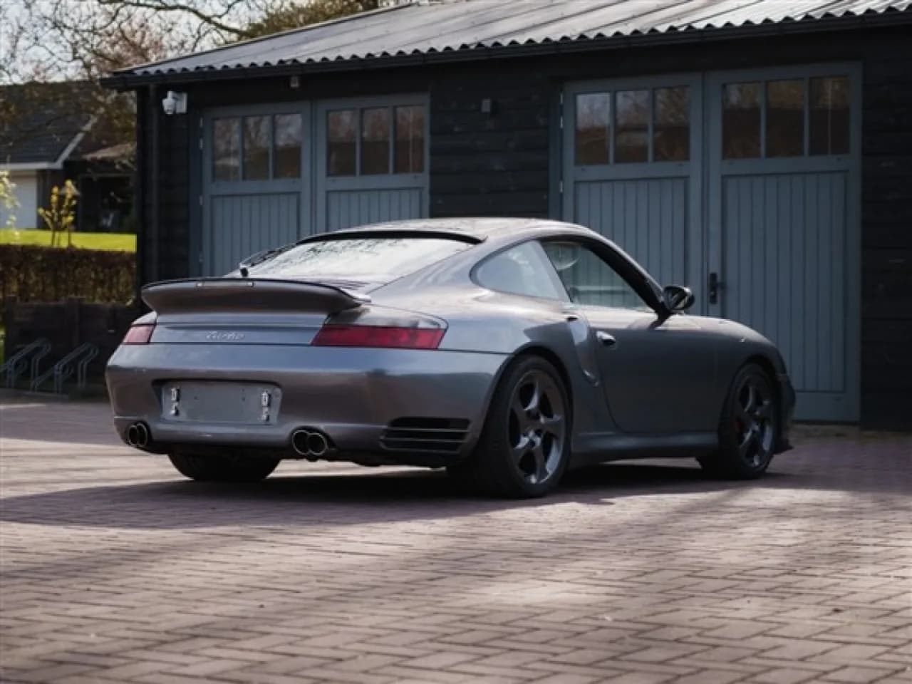 2001 Porsche 996 Turbo Coupé - Thumbnail 8