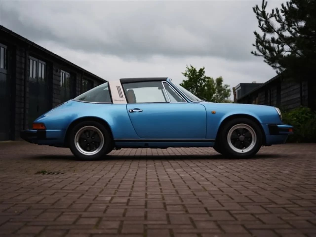 1979 Porsche 911 SC Targa - Thumbnail 3