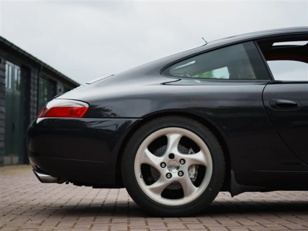 2000 Porsche 911(996) Millennium Edition - Thumbnail 8