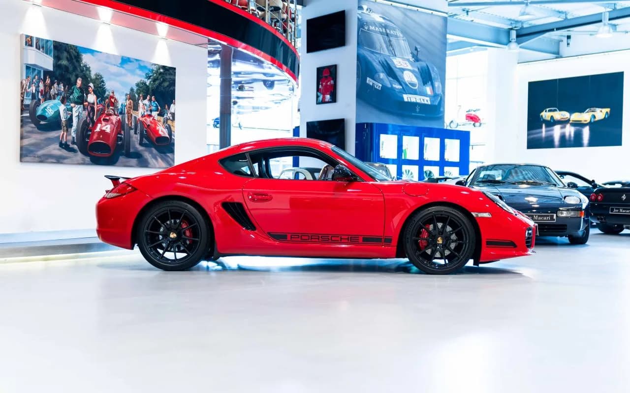 2011 Porsche Cayman R - Thumbnail 5